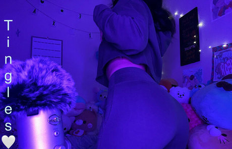 Espe ASMR estrella atractiva imágenes