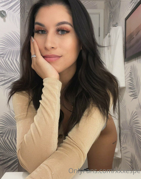 Espe ASMR model nudes pictures