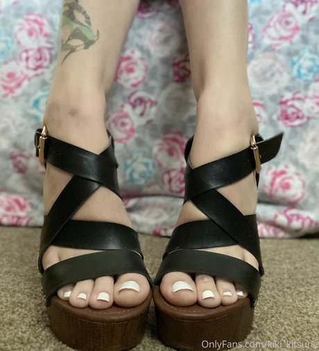 Kiki Kitsune Miniatura