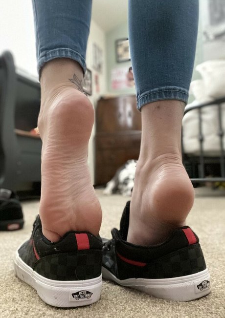 Kiki Kitsune actriz de desnudos fotos