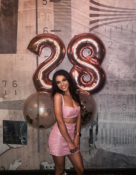 nishababyxo modelo desnudos recopilación