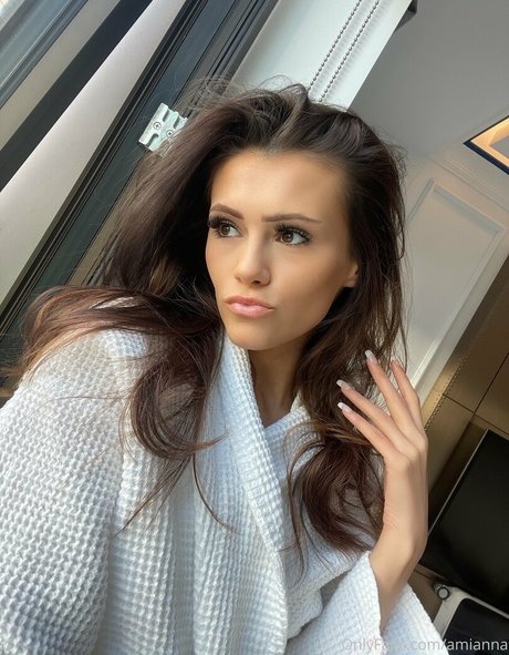 amianna actriz exclusiva imágenes