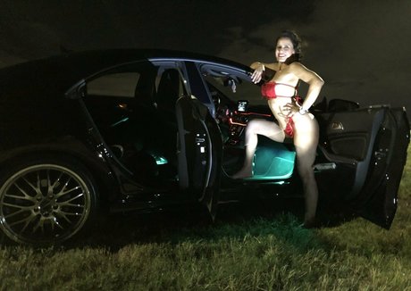 yusimee pornstar xxx img