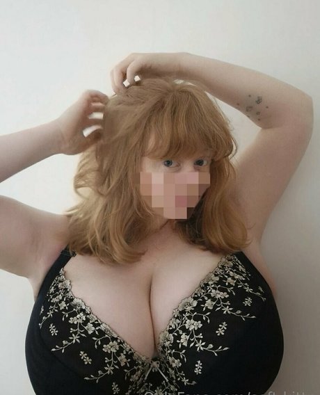 Soft kittn étoile érotique img