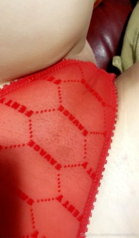 invadernoodles high quality pornstar galleries