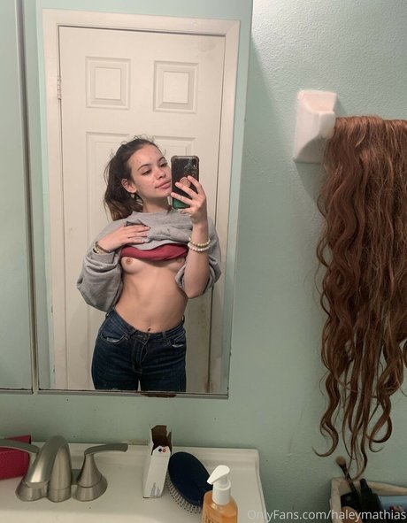 haleymathias beautiful pornstar pics