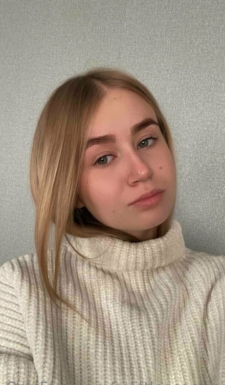 solittlepeachie art modèle archive