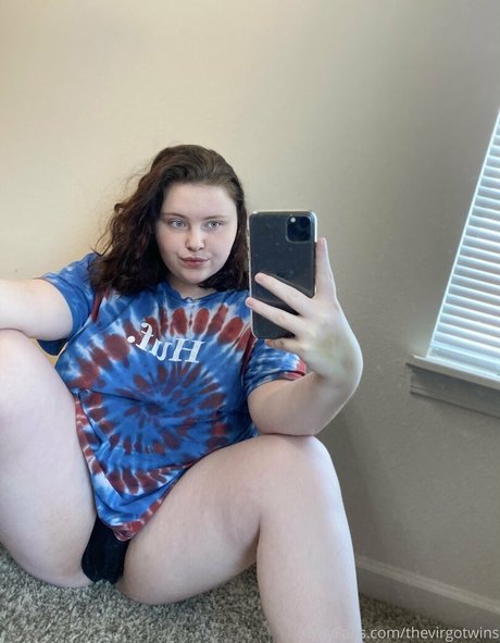 thevirgotwins star du porno sympa img