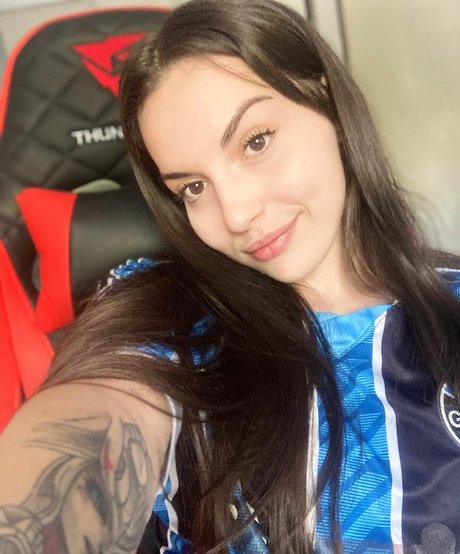 cindynami pornstar hd pic