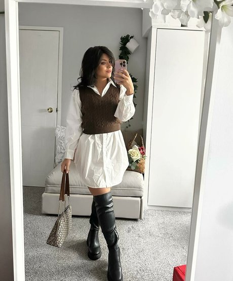 Lily Fiore pornstar adult gallery
