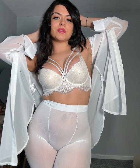 Lily Fiore model art image