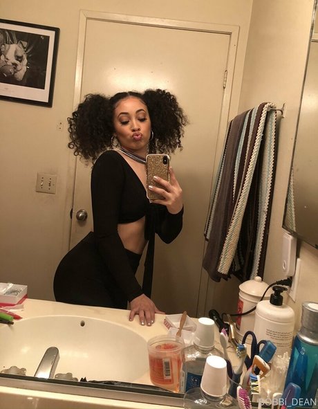 Bobbi dean pornstar pretty pic