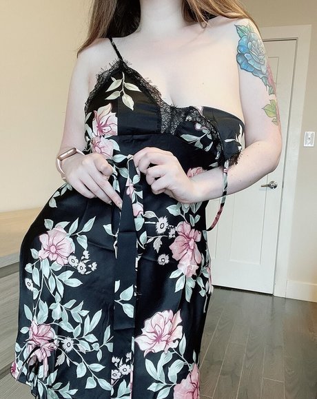 cherrikissu bonita modelo galerías