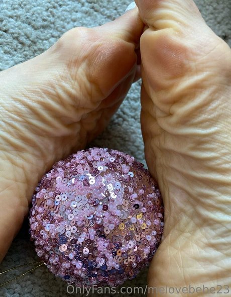 hermanastra onlyfans caliente galerías