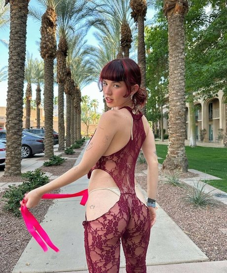 Lara Adkins star sex img