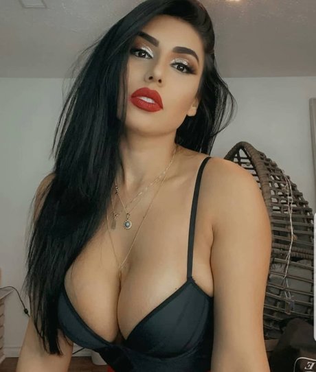 Mynameiszaraaa adult star photo