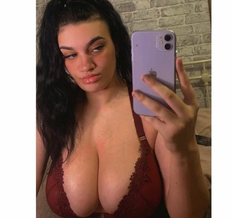 Chloe Ann Whitham modèle artistique images