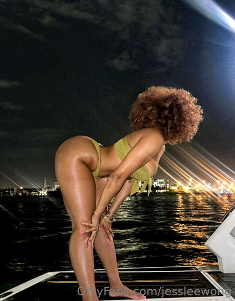 Jessleewong linda estrella galería