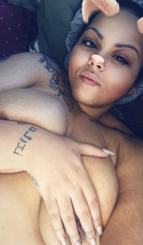 ayannacharelle actriz desnuda imagen