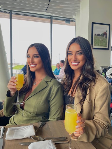 Taylor Alessi star du porno nue images