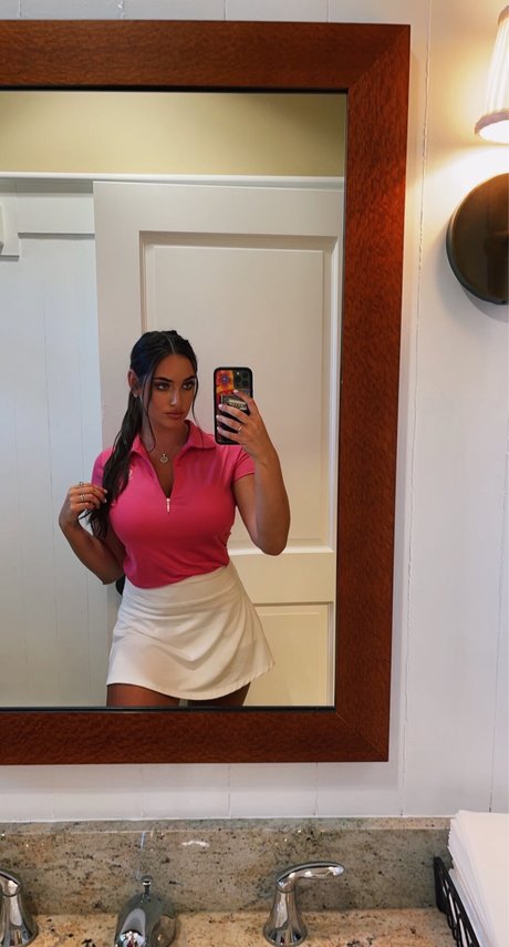 Taylor Alessi belle star du porno galerie