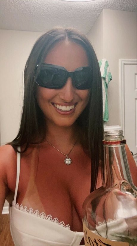 Taylor Alessi Miniatura