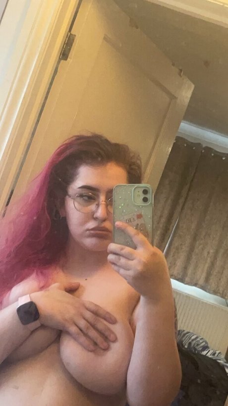 emilyylime étoile exclusive photos