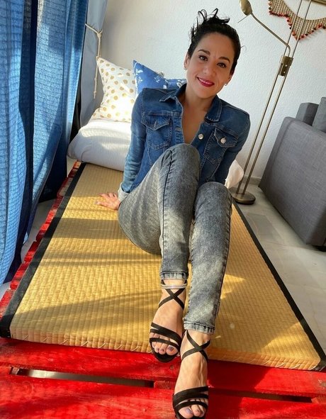 hathayogasoulsexyfeet modèle exclusif img