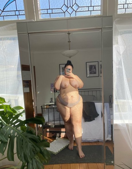 kiwibbw arte modelo galería