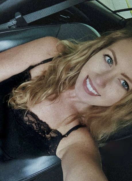 pocketrobbin sexy pornstar picture