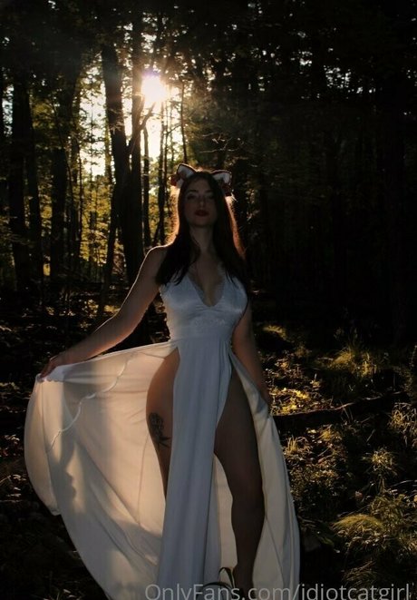 idiotcatgirl art star du porno photos