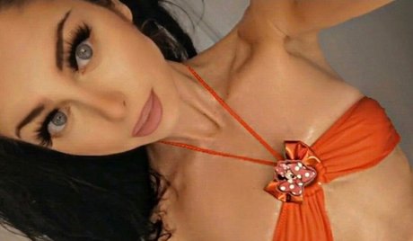 spicypeach8 erotic actress archive