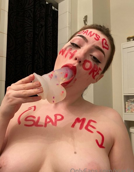 Scarlix star du sexe archive