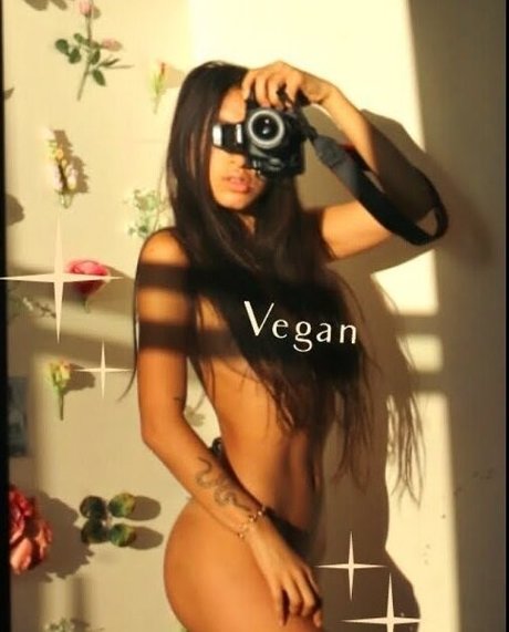 Hitomi Mochizuki estrella porno exclusiva foto