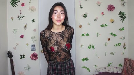 Hitomi Mochizuki haut de star du porno photo