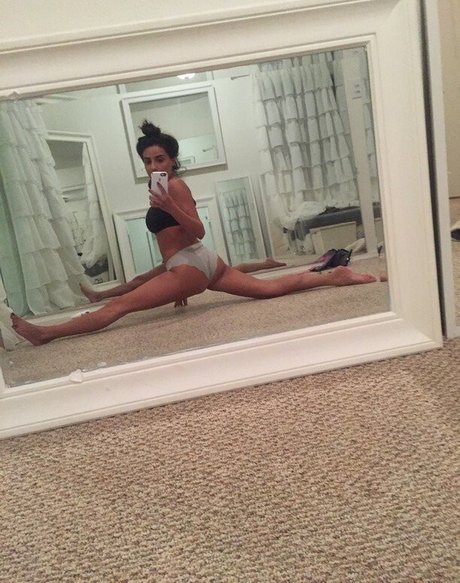 Mikaela Hoover porn star pics