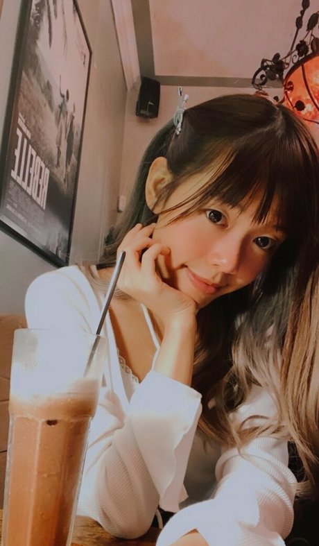 roselle888 modelo foto