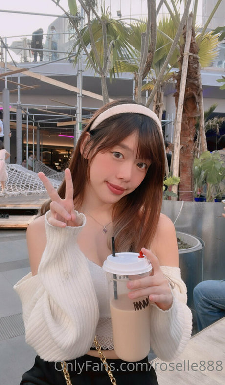 roselle888 desnudos estrella porno fotos