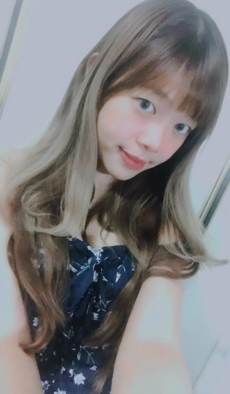 roselle888 étoile adulte photos