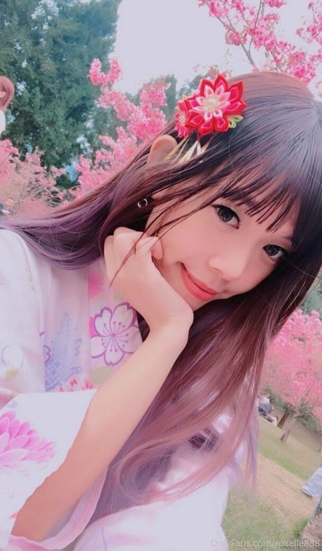 roselle888 actriz de alta calidad imagen