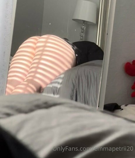 bigtittyemma actriz libre imágenes