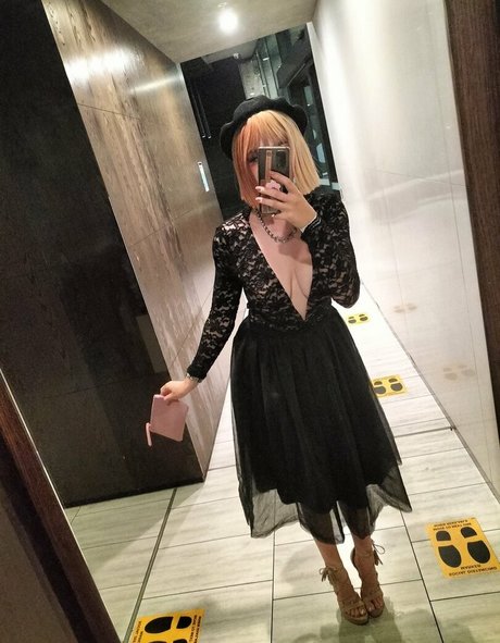 Tommi Terror modelo xxx recopilación