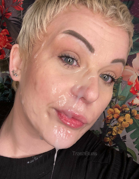 trashbuns estrella adulta imágenes