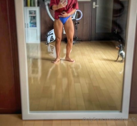 sakurafit modelo hd foto