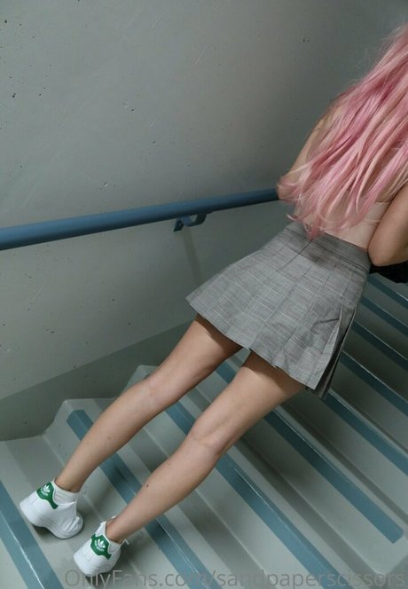 sandpaperscissors étoile exclusive image