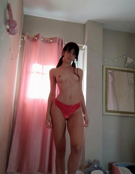 lenidollcastle star nudes galleries