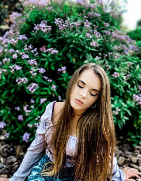 taylorherd02 model art pic