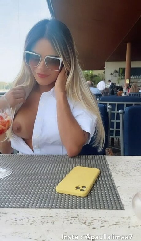 Paula Lima erotic actress photos