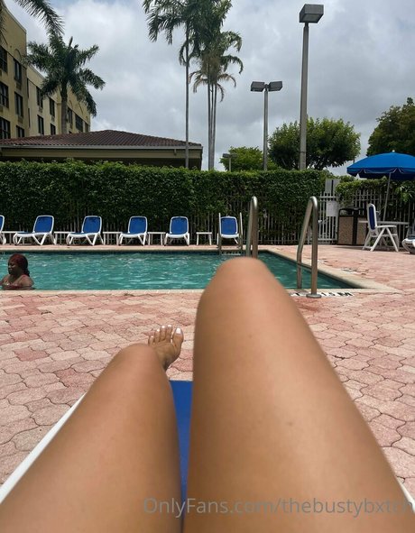 thebustybxtch star du porno nue photos