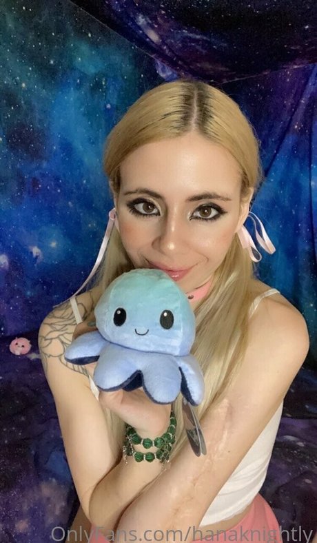 hanaknightly modelo exclusivo fotos